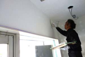 天然漆喰での内装